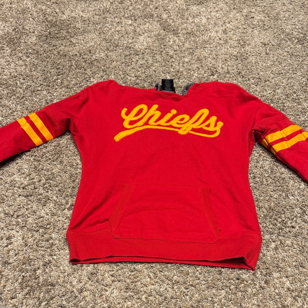 Juniors Long Sleeve Red Chiefs Hoodie
